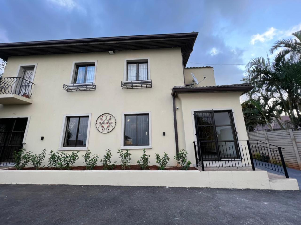 Durban Italian Villa 1&2 Chambre photo